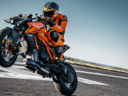 KTM 1390 Super Duke R Evo